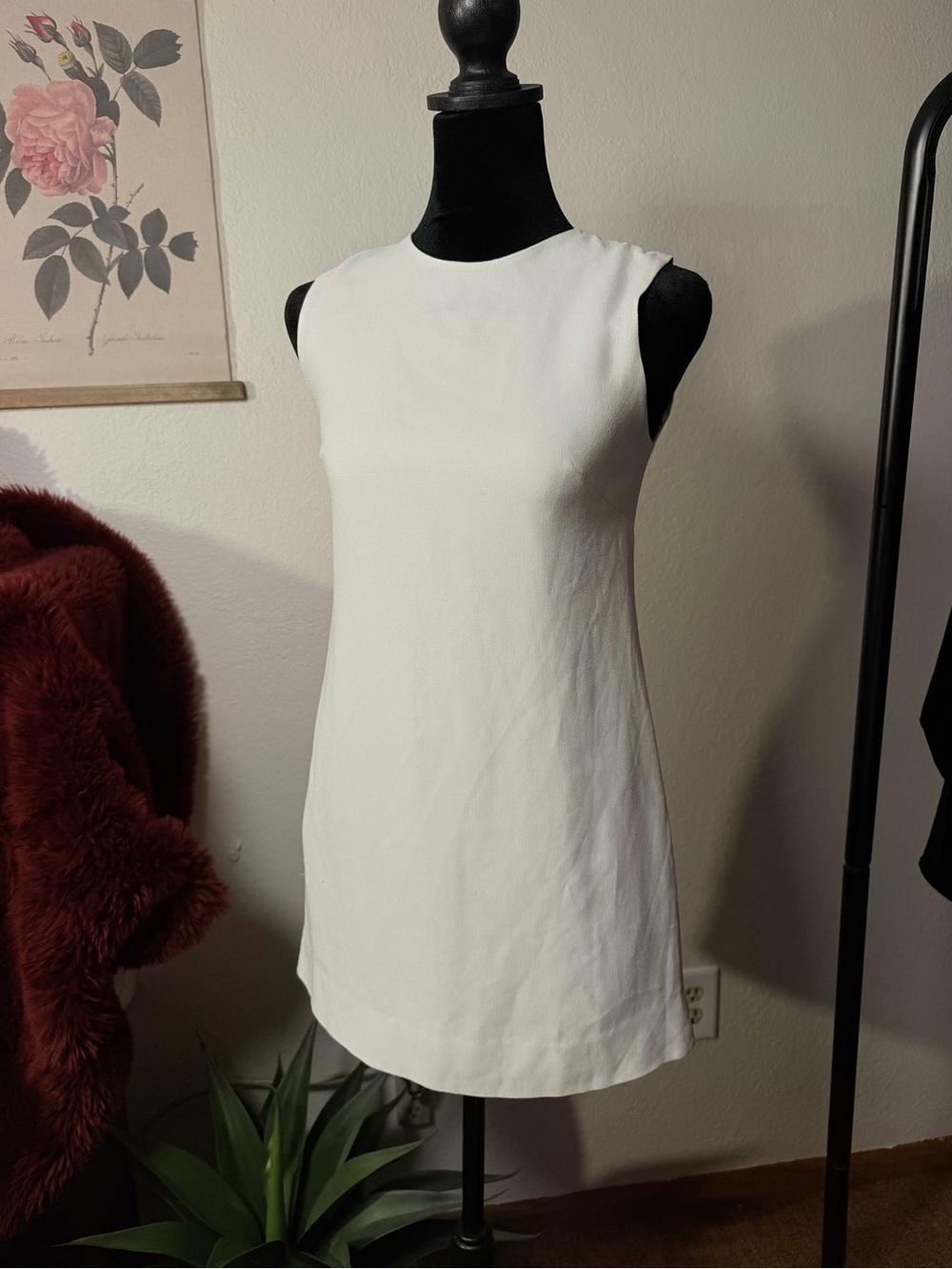 Bebe White Sleeveless Shift Dress